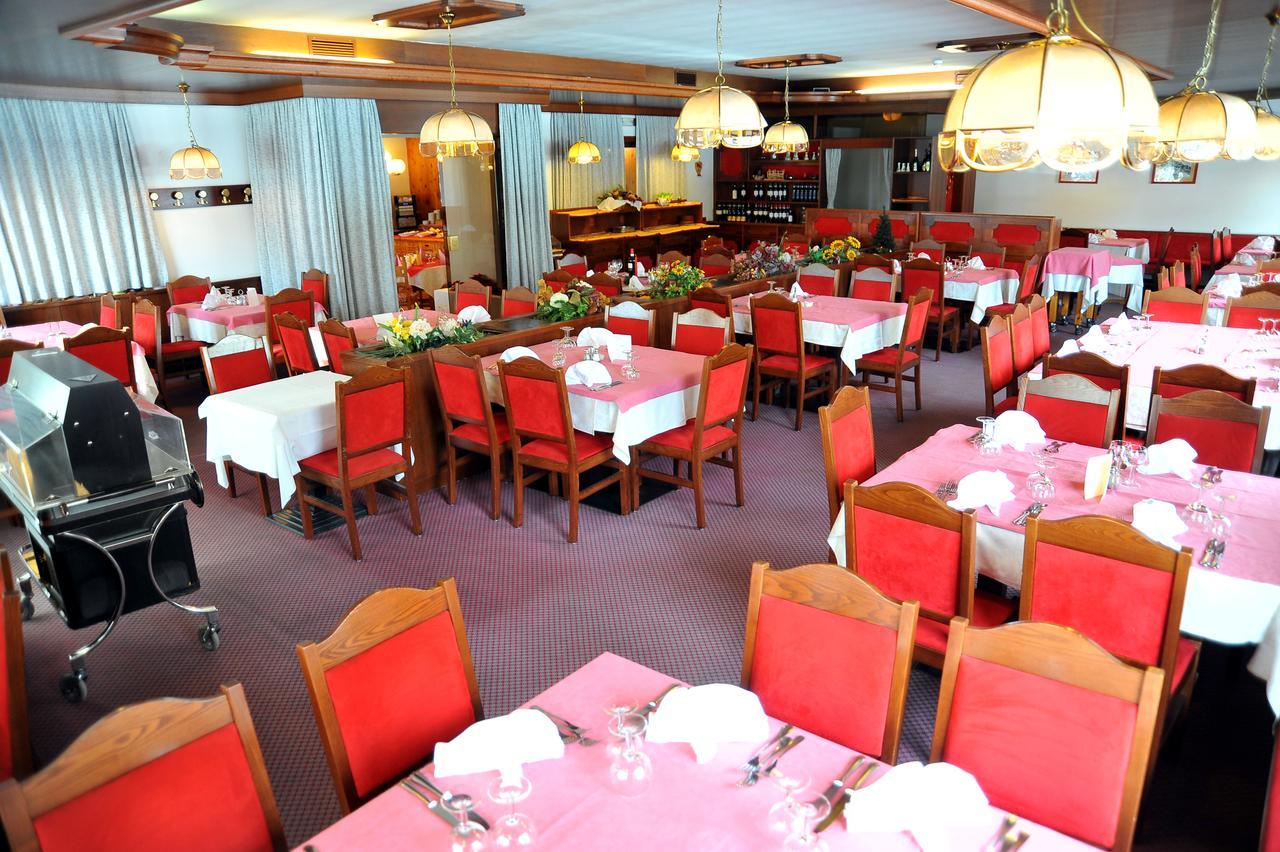 Hotel Nazionale Bormio Exterior foto