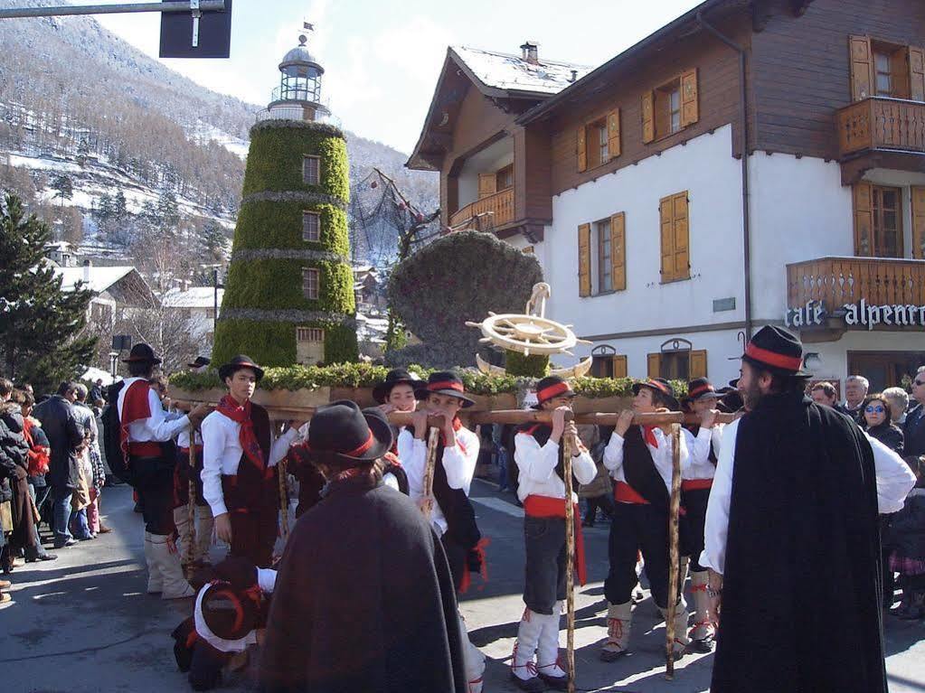Hotel Nazionale Bormio Exterior foto